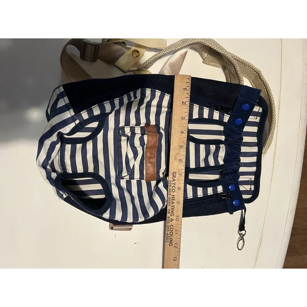 COODIA Legs Out Front Pet Dog Carrier Front Chest Backpack Blue Striped XL